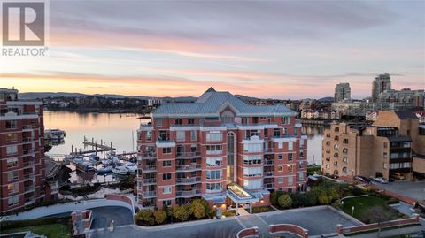 301 636 Montreal St Victoria BC V8V4Y1