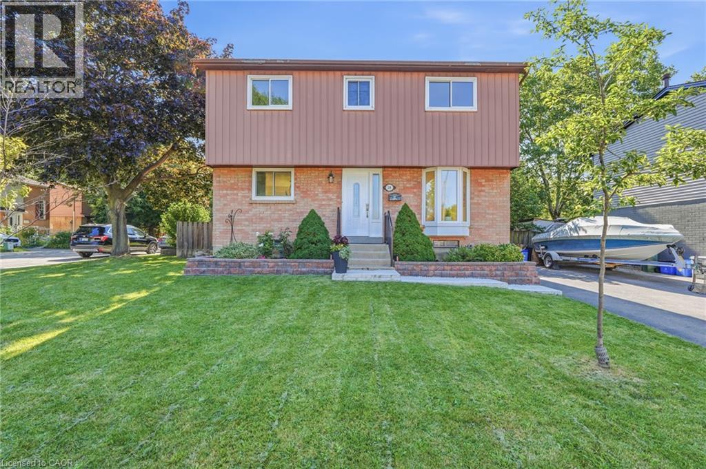 14 BERRISFIELD Crescent