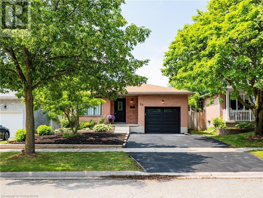 55 SUMMERHILL Crescent