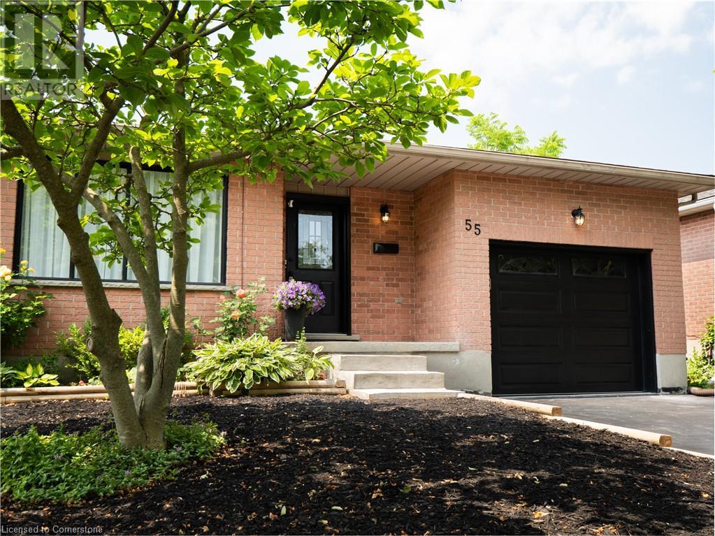 55 SUMMERHILL Crescent