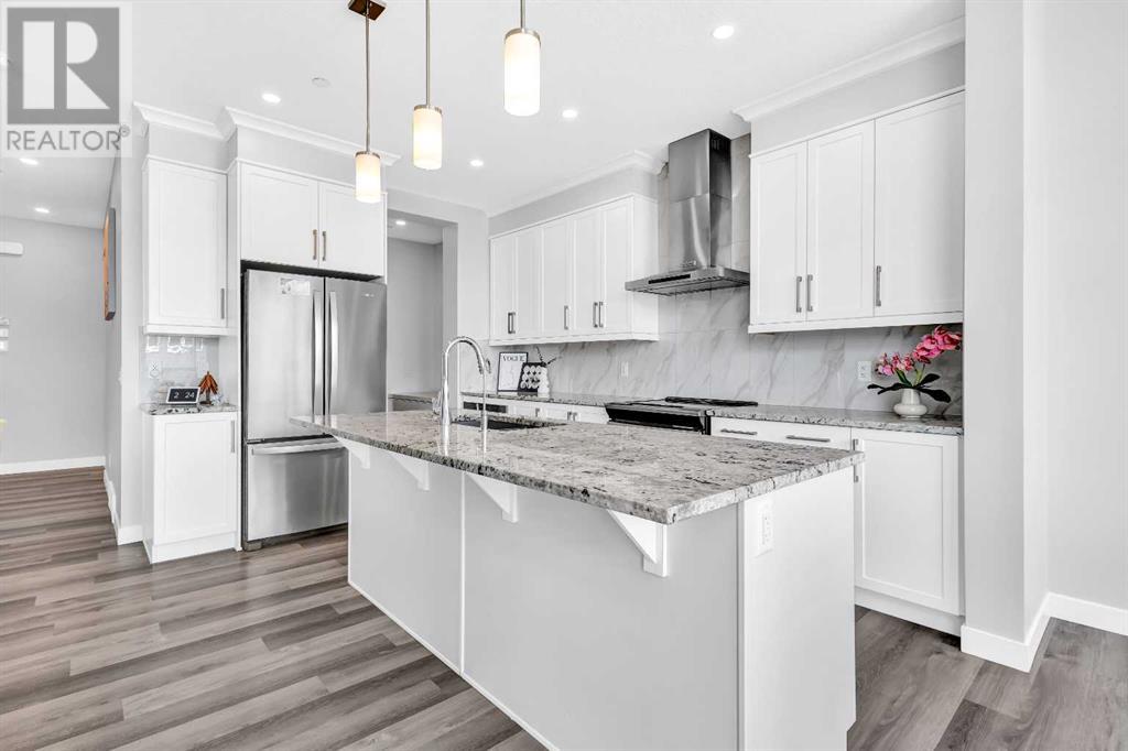89 howse Common NE
