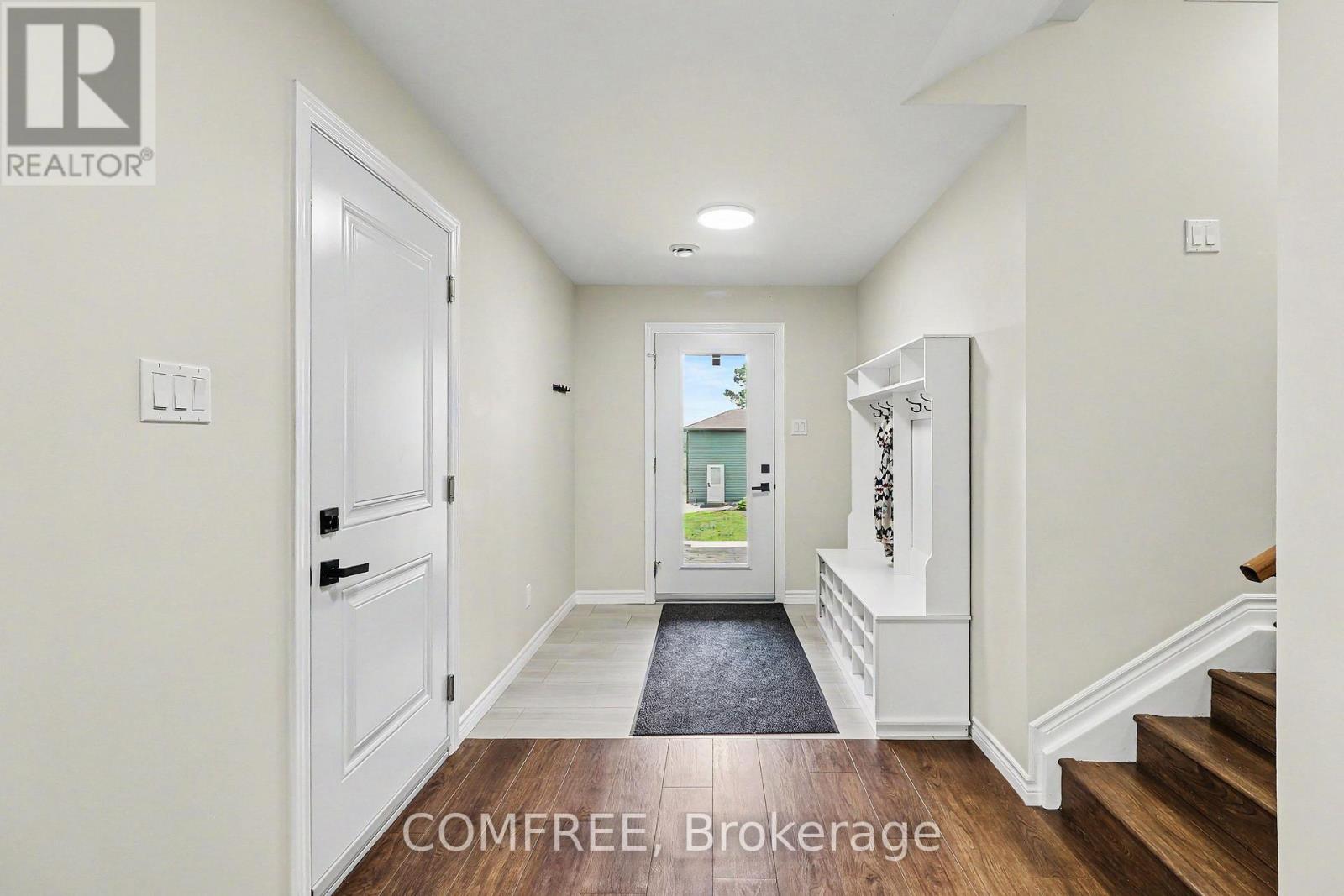 1317 RODNEY LANE