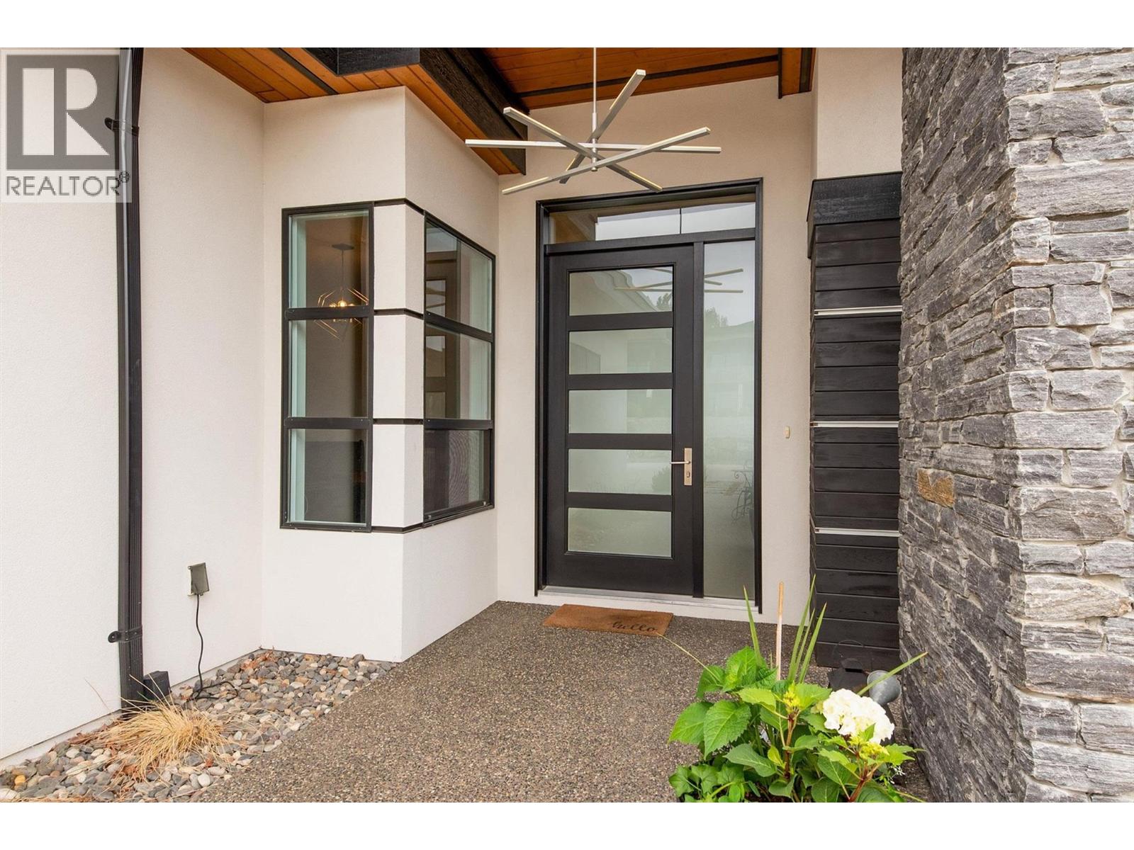 9728 Centrestone Crescent