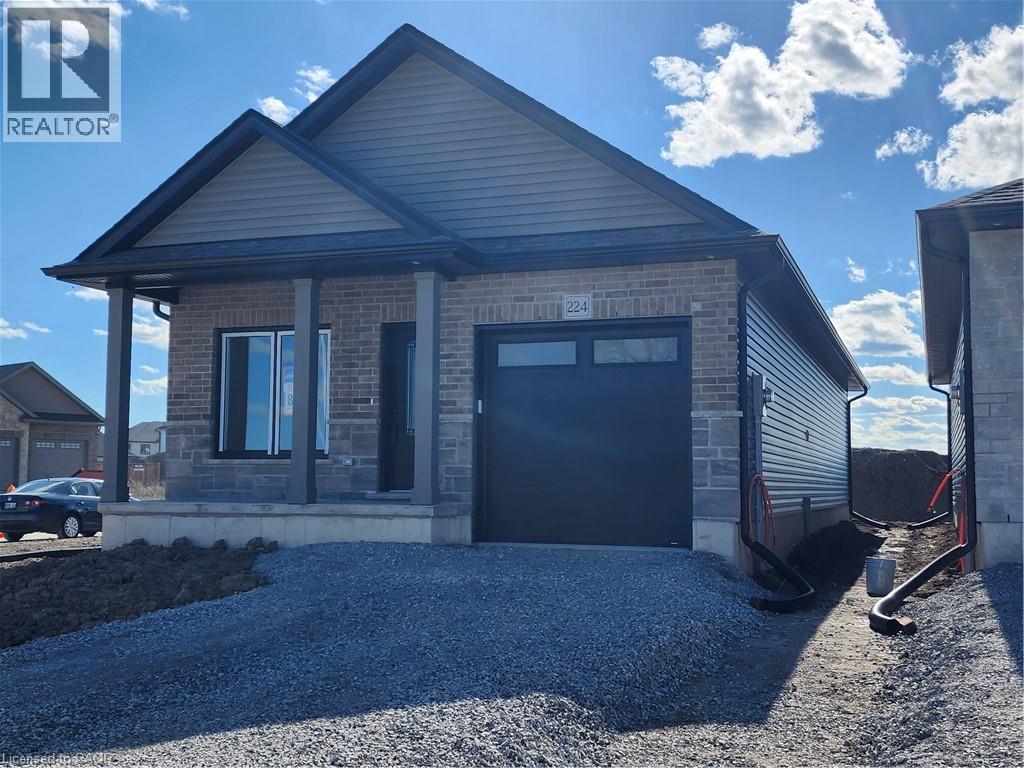 196 LAFAYETTE Boulevard