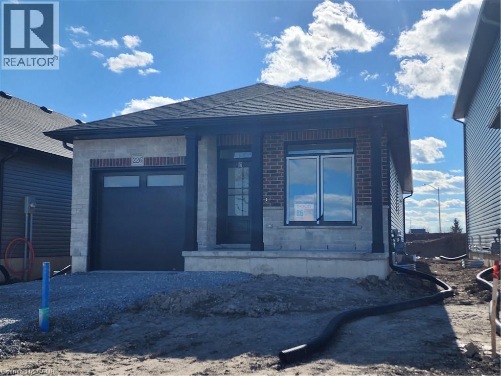 196 LAFAYETTE Boulevard