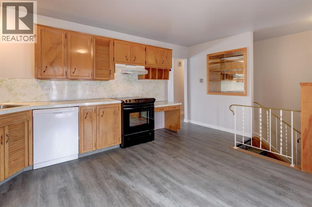 4723 Marbury Place NE