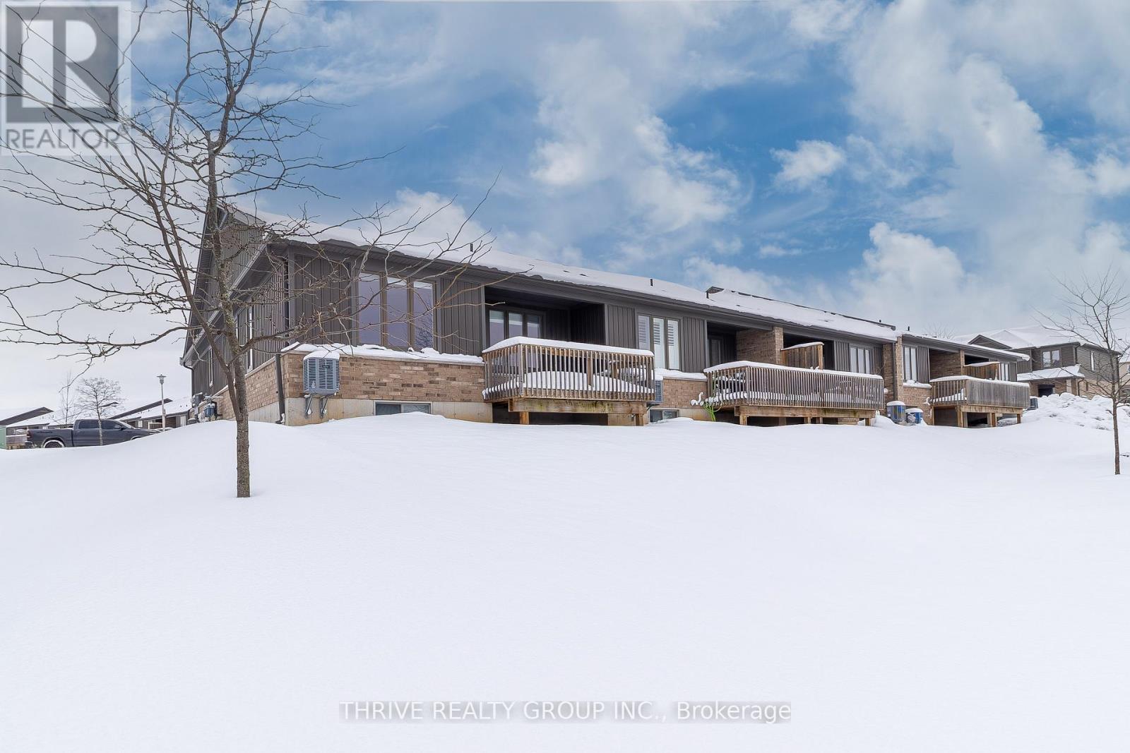 2 - 1375 WHETHERFIELD STREET