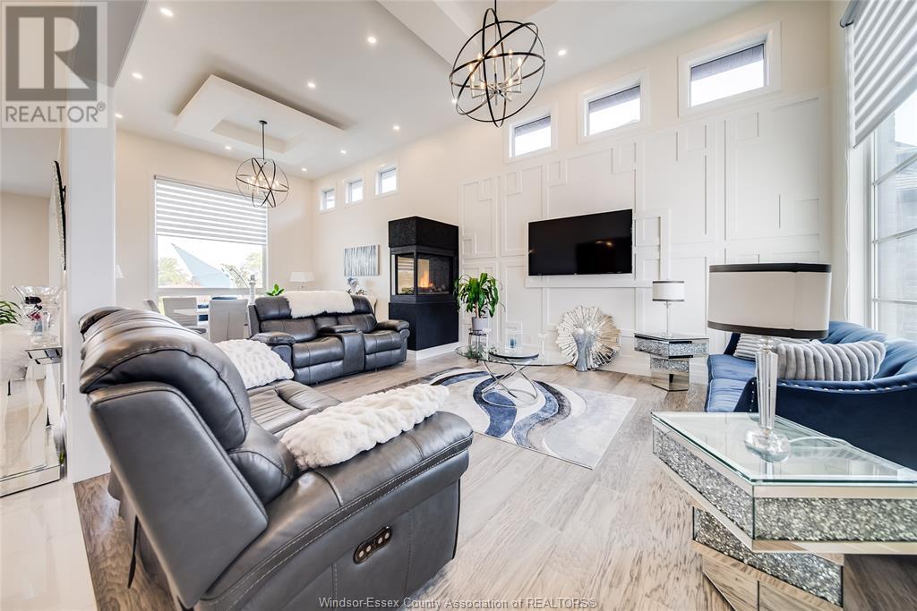 328 BENSON COURT