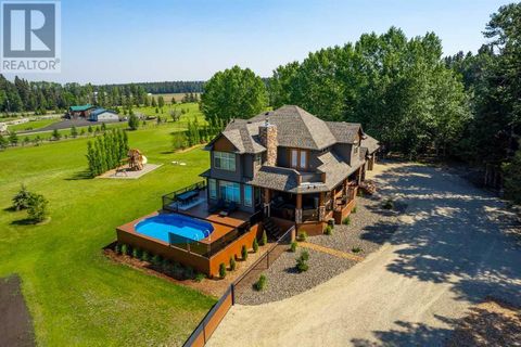 24, 5209 Township Road 325 A Rural Mountain View County AB T0M1X0