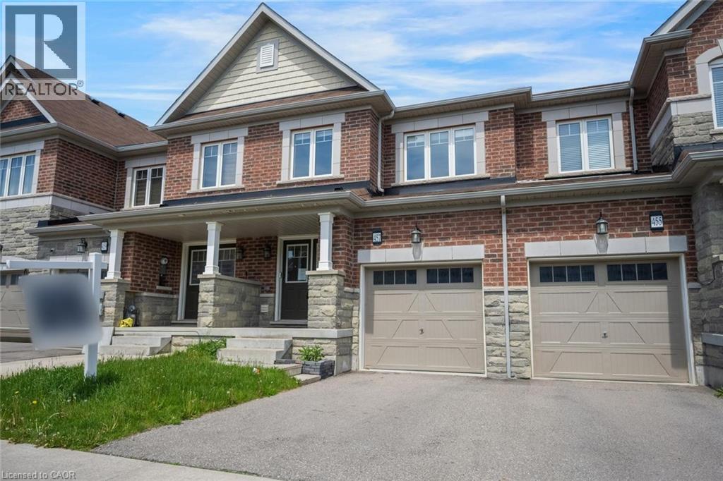 457 QUEEN MARY Drive