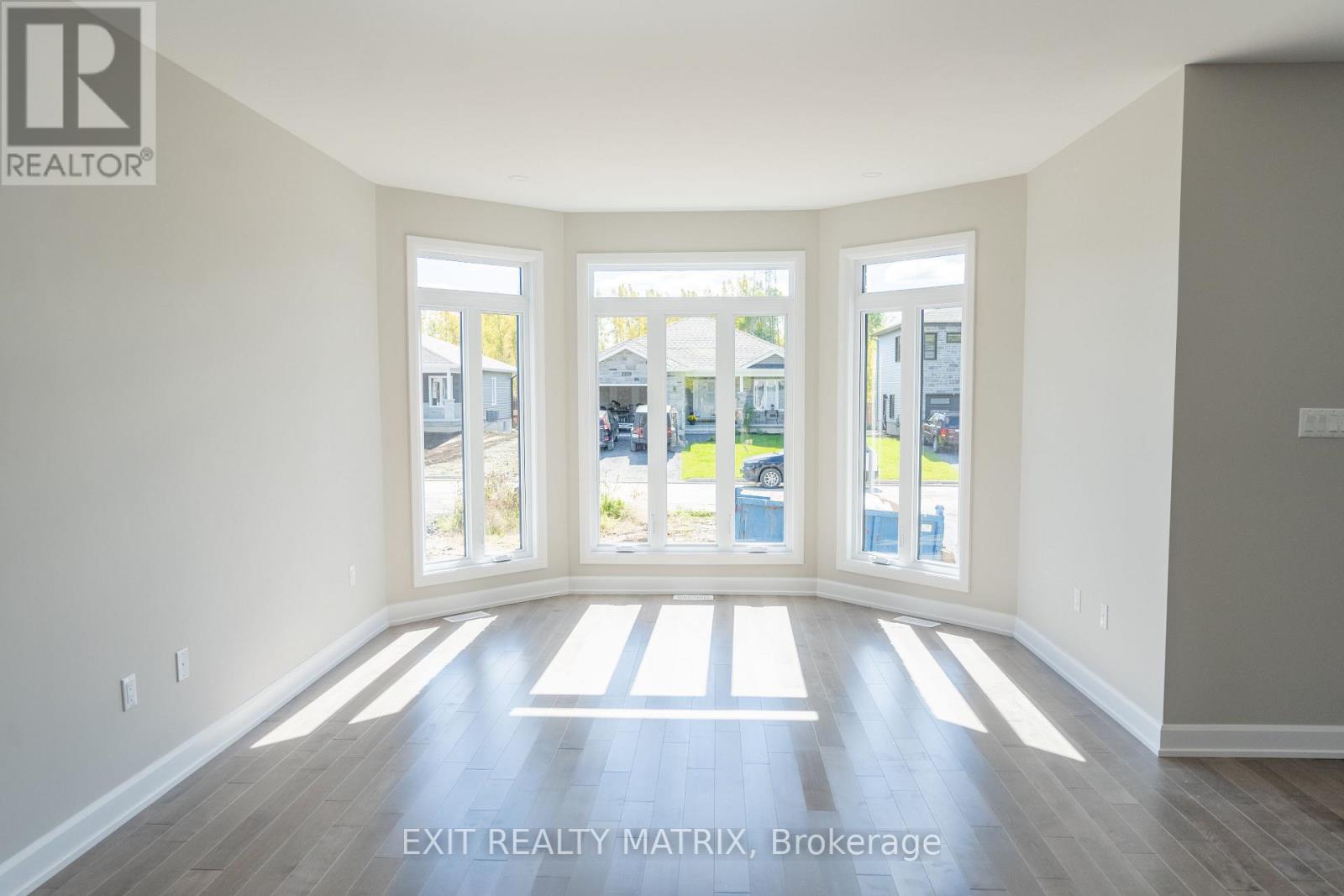1412 CAROLINE COURT - Photo 4