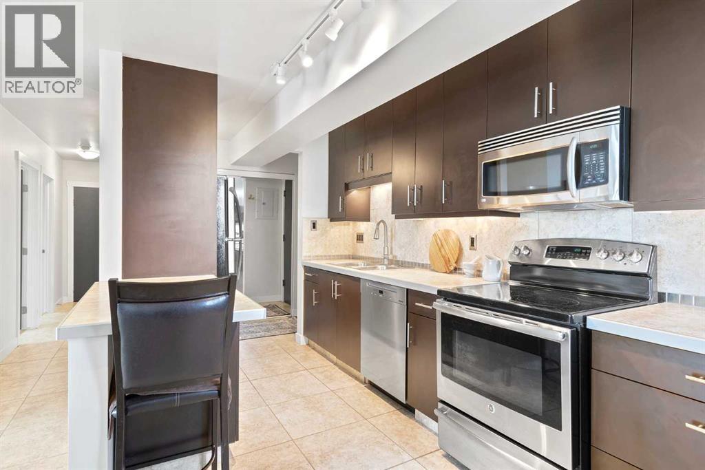 302, 2602 14A Street SW