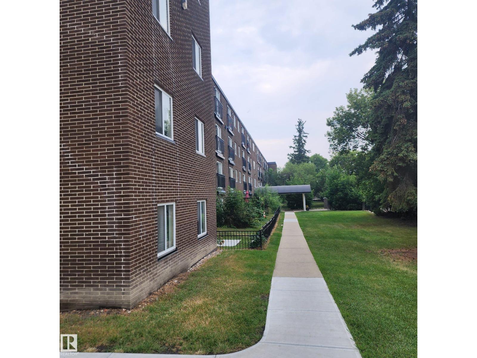 #406 10616 156 ST NW NW