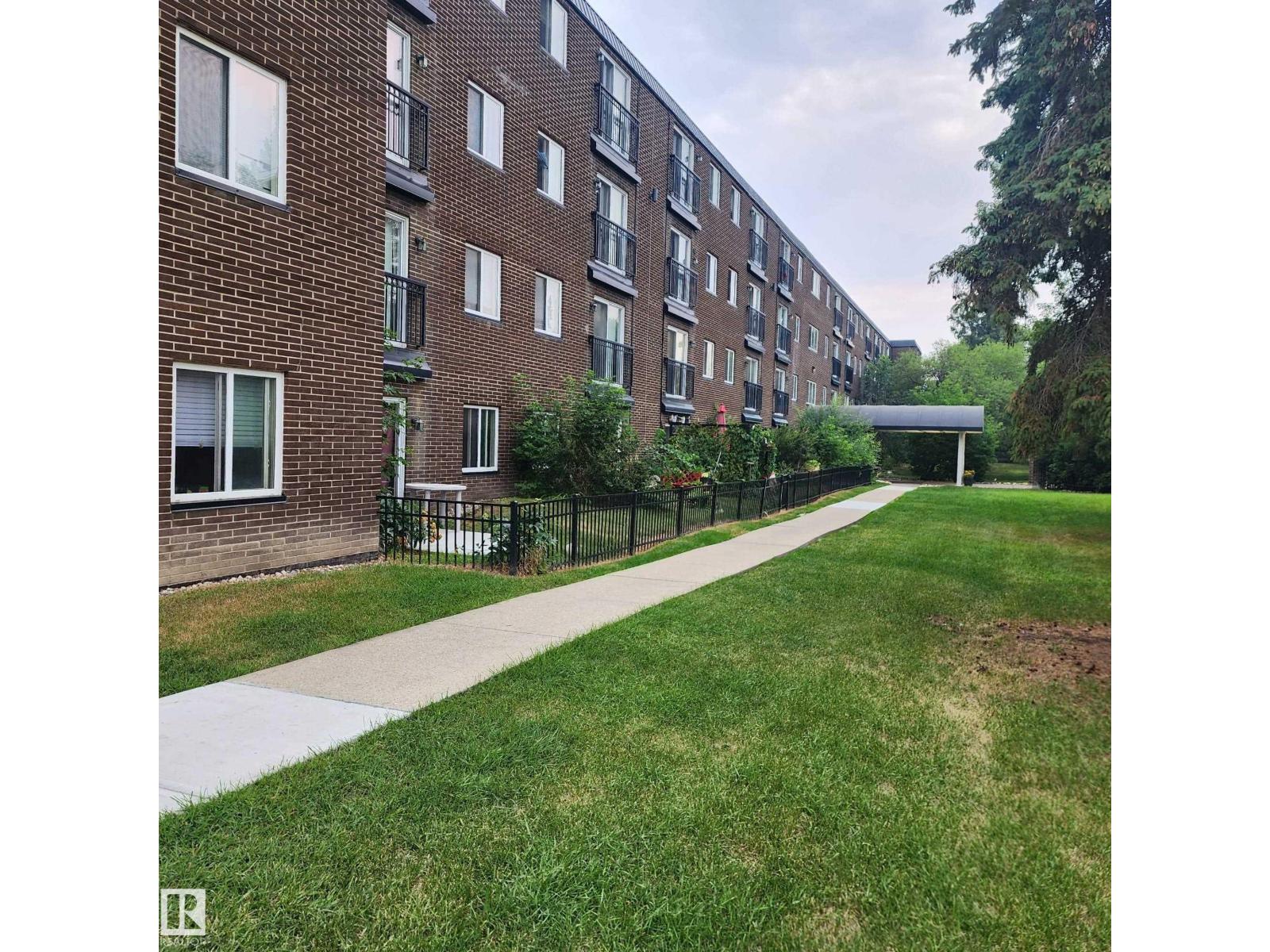 #406 10616 156 ST NW NW