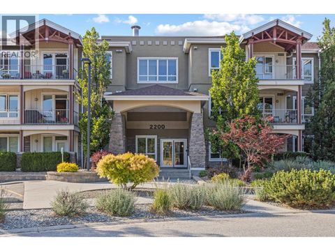 2200 Upper Sundance Drive Unit# 2207 West Kelowna BC V4T3E8