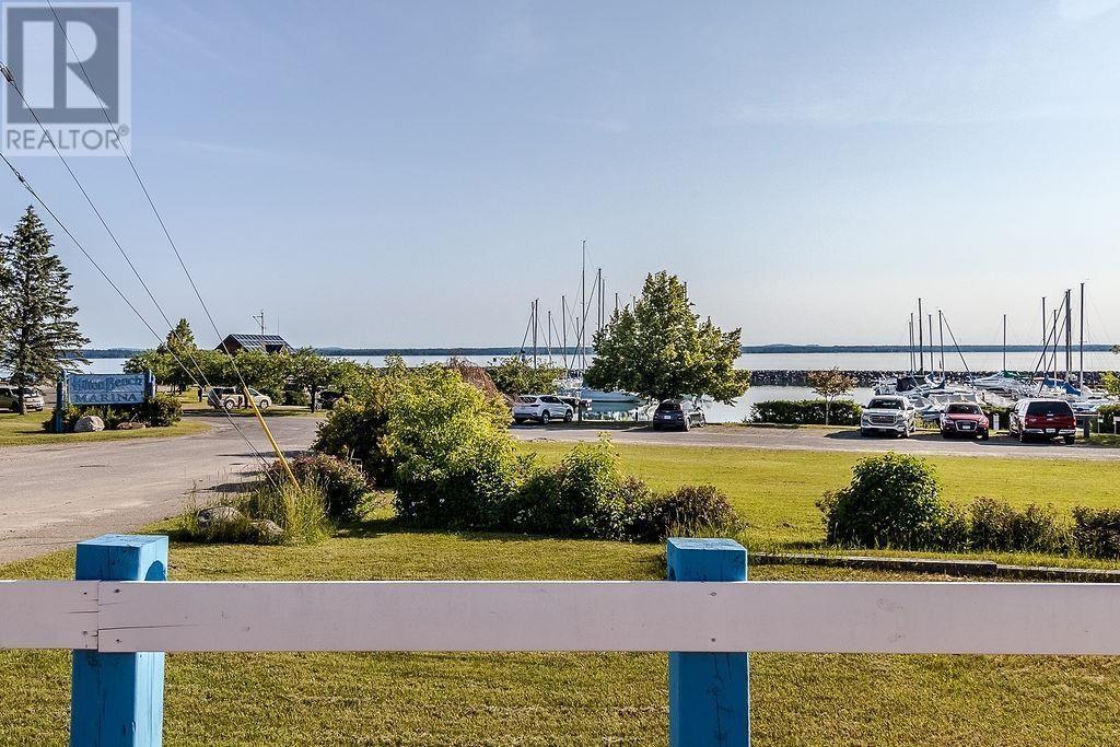 Homes for Sale Sault Ste. Marie 3117 Marks ST