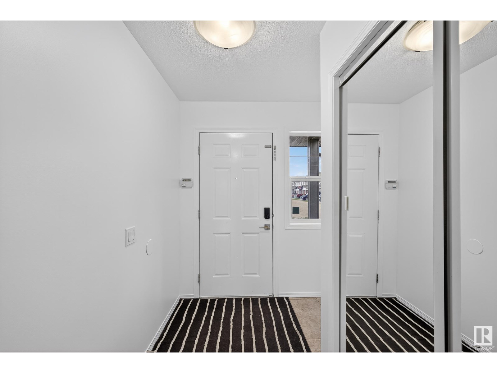#12 2816 34 AV NW