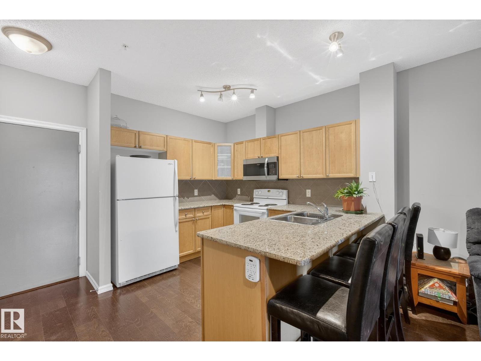 #111 226 Macewan Road SW