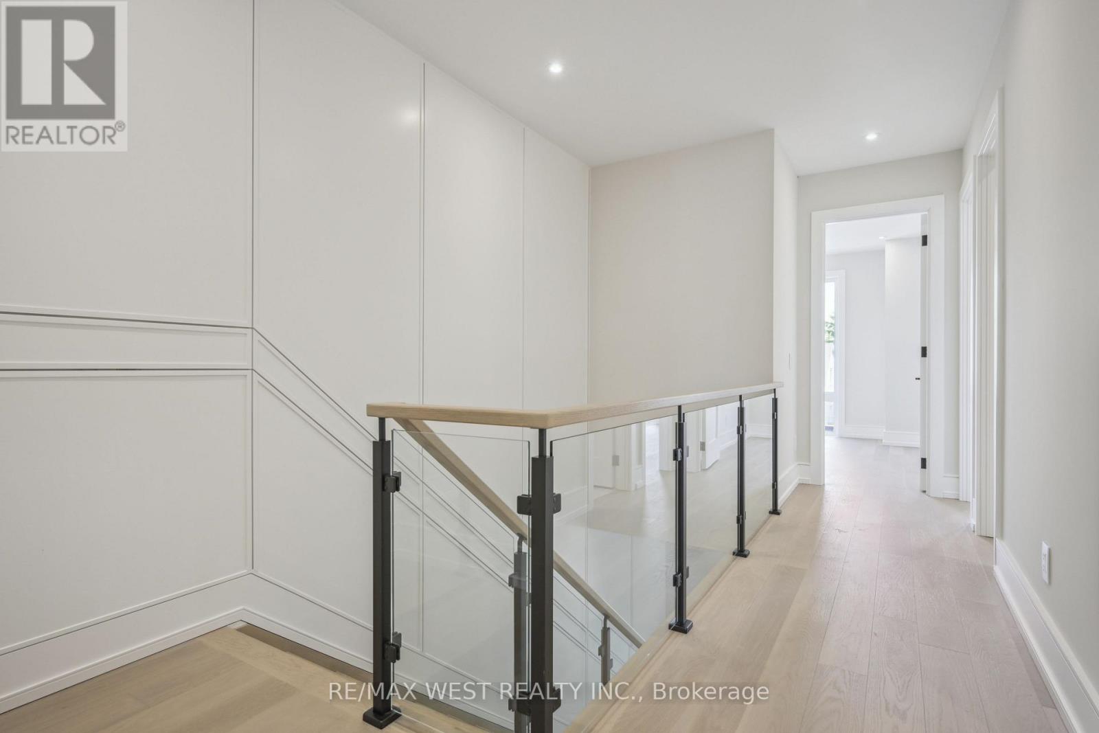 12B FOCH AVENUE