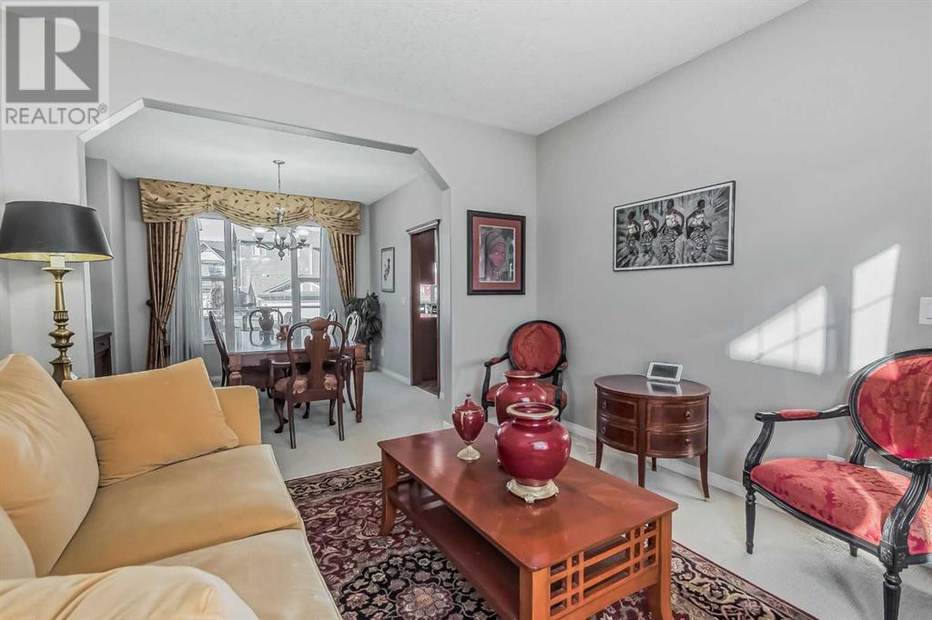 64 Panatella Manor NW