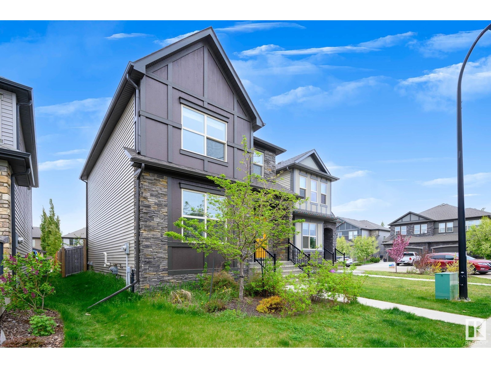 30 GREENBURY MR