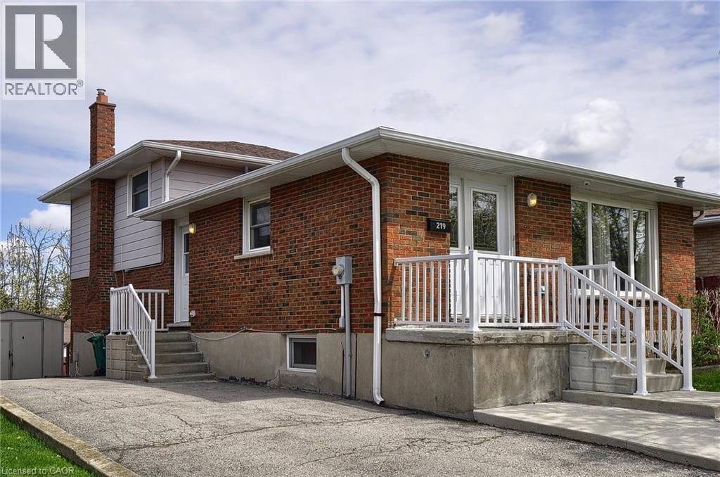 219 BAKERSFIELD Drive
