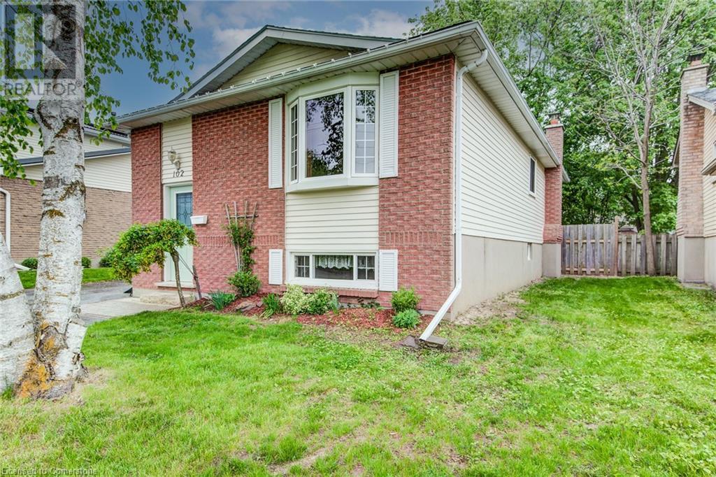 102 SUGAR MAPLE Street