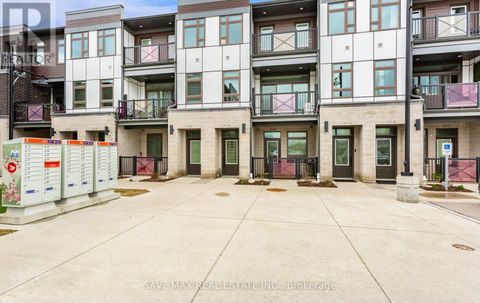 2H - 155 THOMAS SLEE DRIVE Kitchener ON N2P0J8