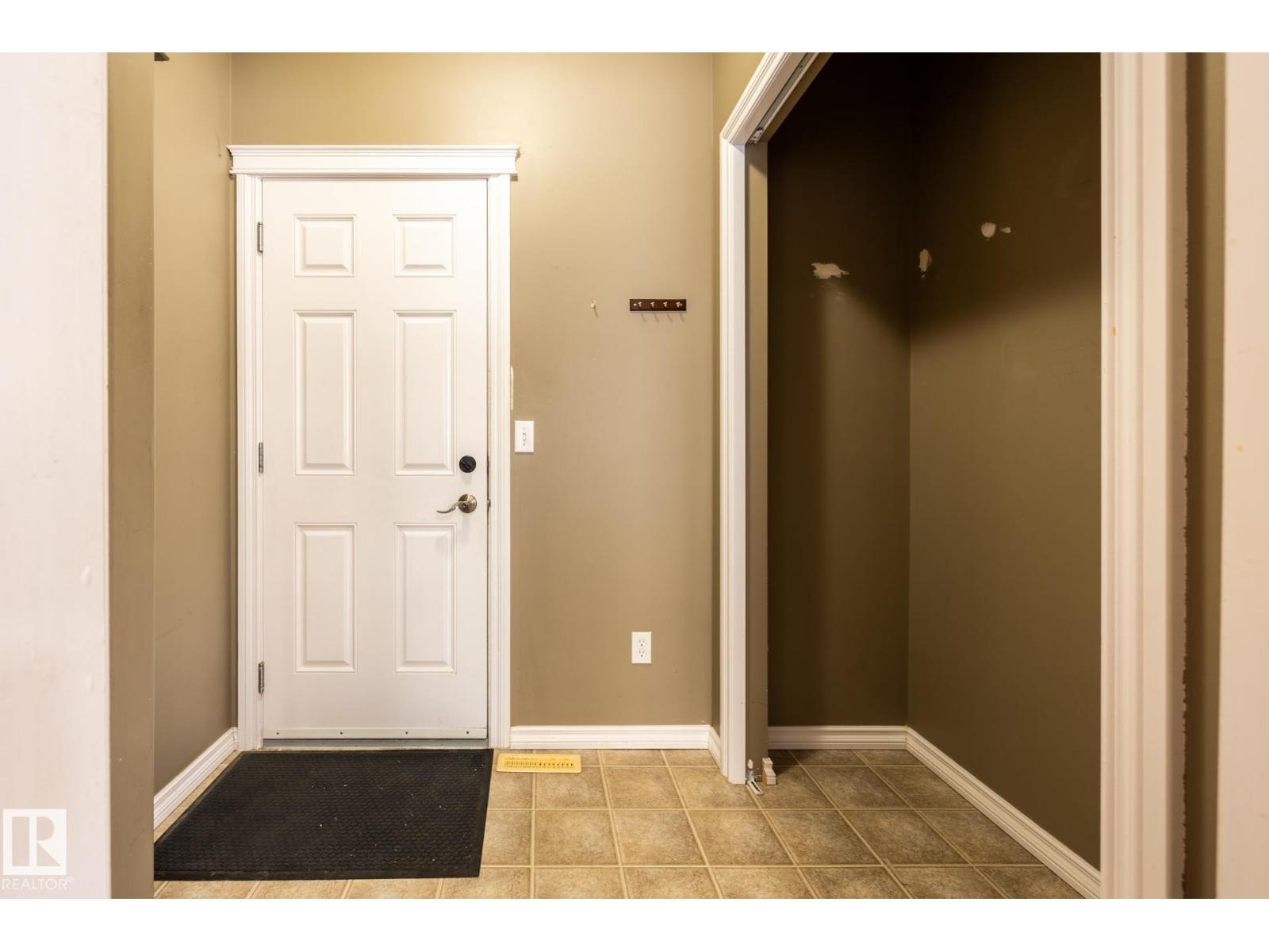 11622 11 AV SW
