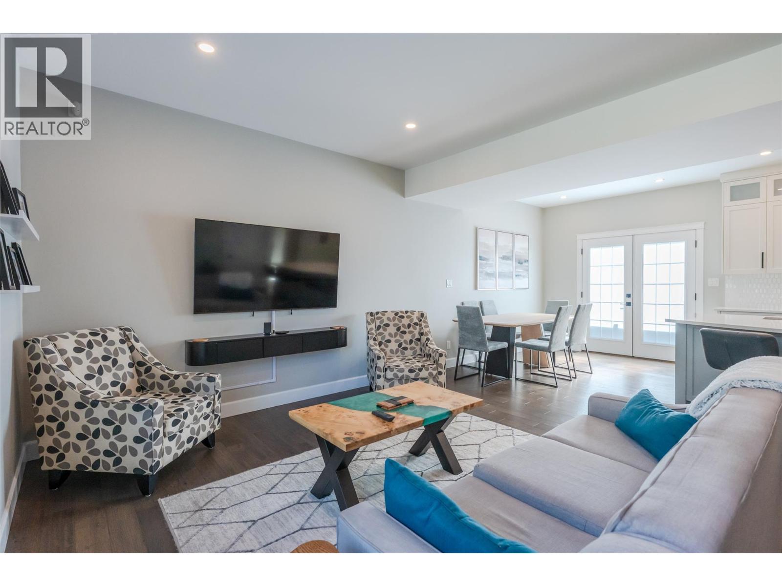 168 Regina Avenue Unit# 104