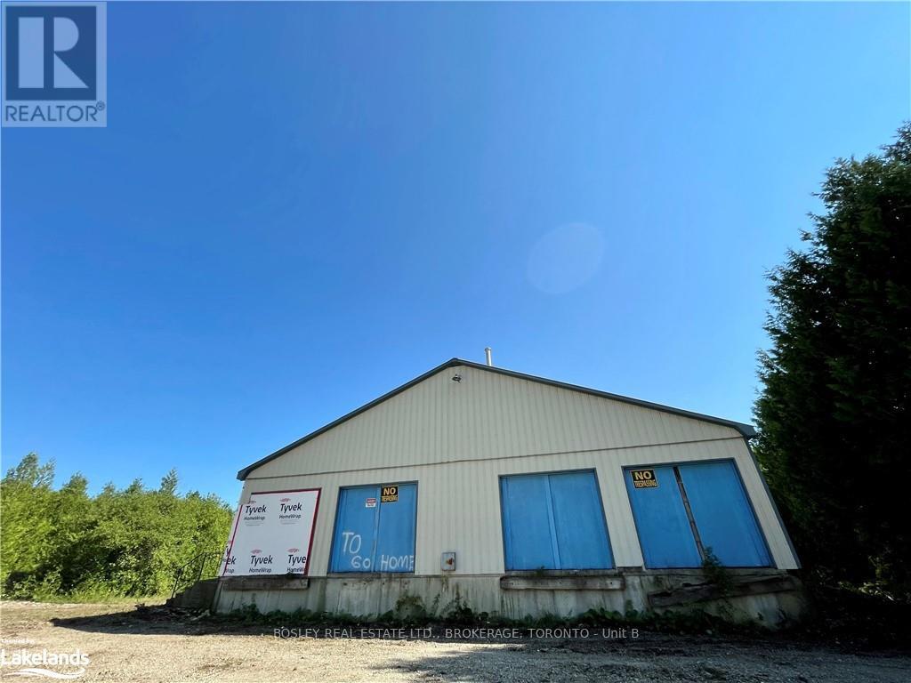 527668 OSPREY-THE BLUE MOUNTAINS