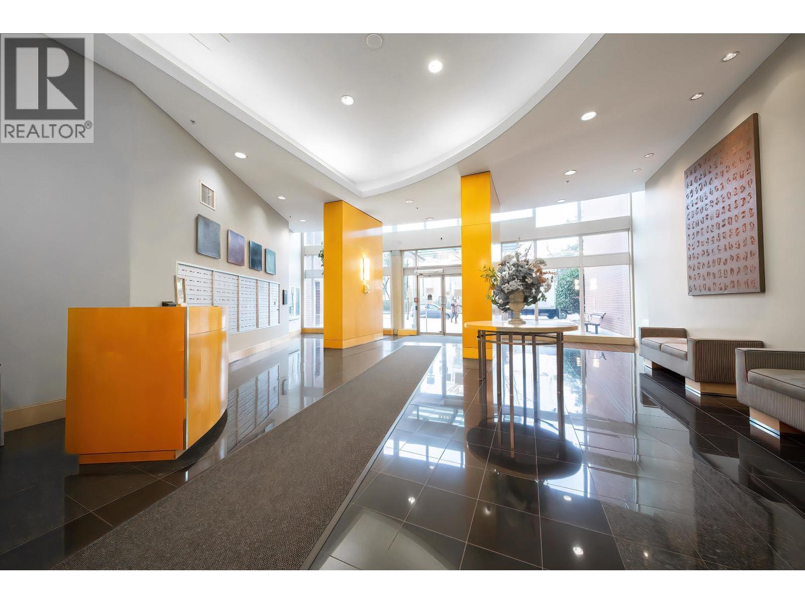 2103 6088 WILLINGDON AVENUE