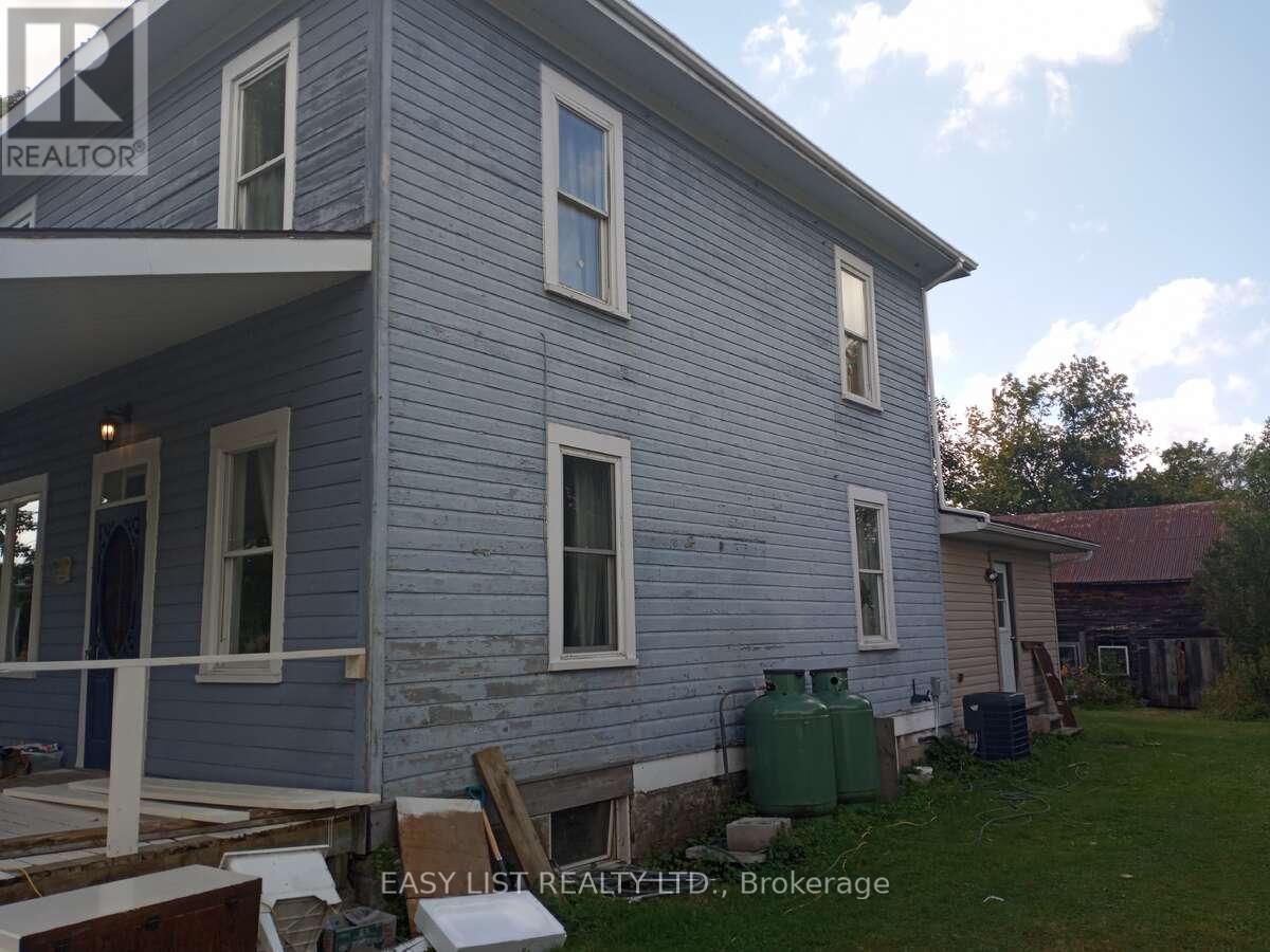 1104 COUNTY ROAD 16
