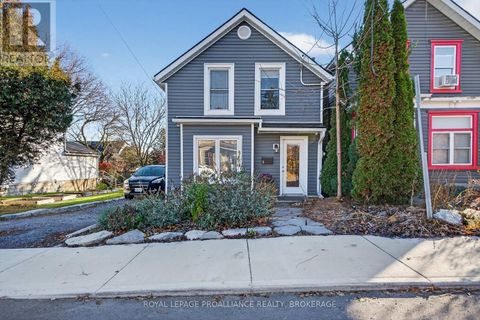 16 PINE STREET Kingston (East of Sir John A. Blvd) ON K7K1W1
