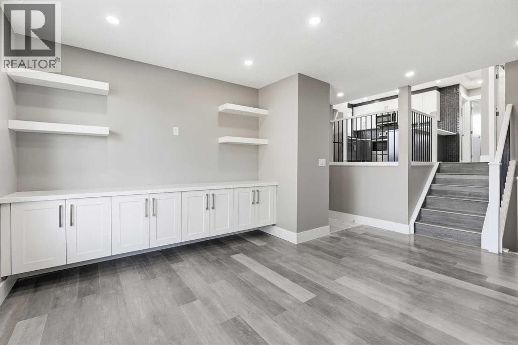 99 Pinecliff Close