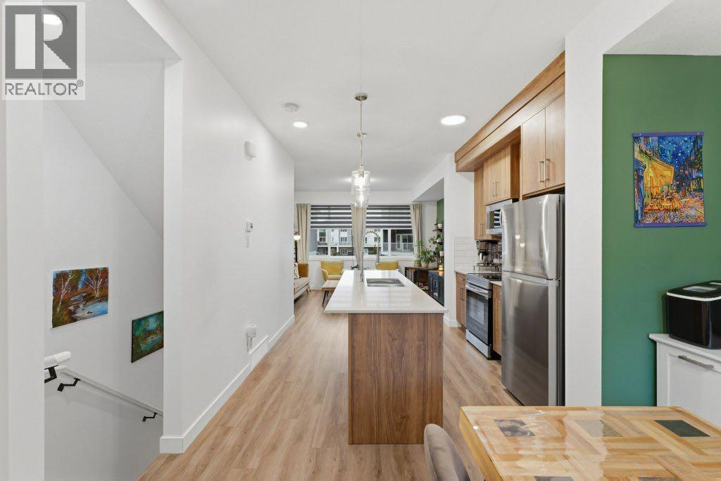 804, 33 Merganser Drive W