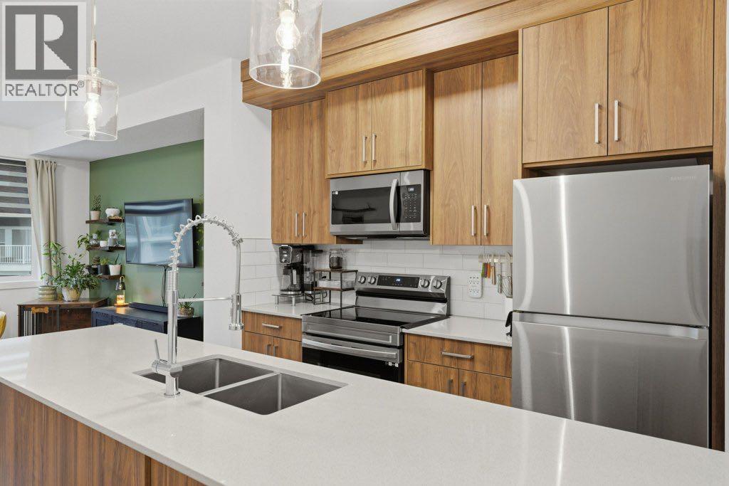 804, 33 Merganser Drive W