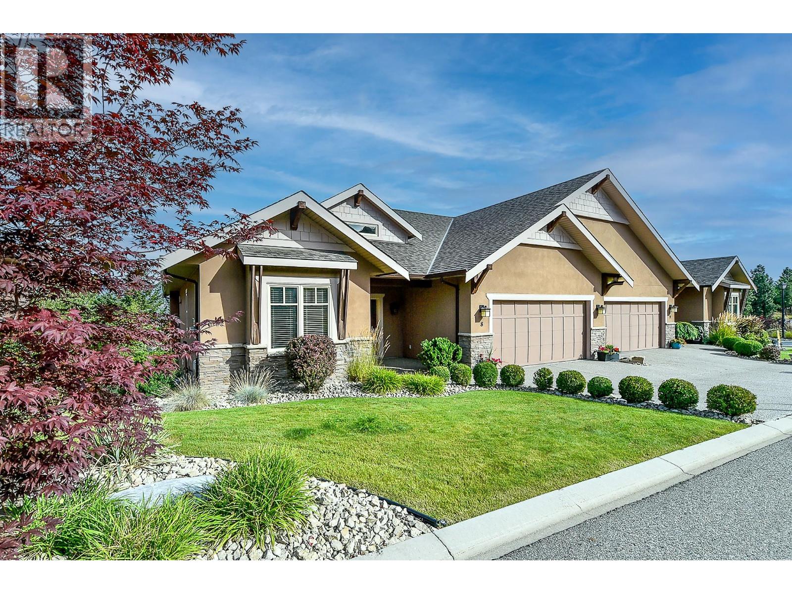 2450 Selkirk Drive Unit# 8