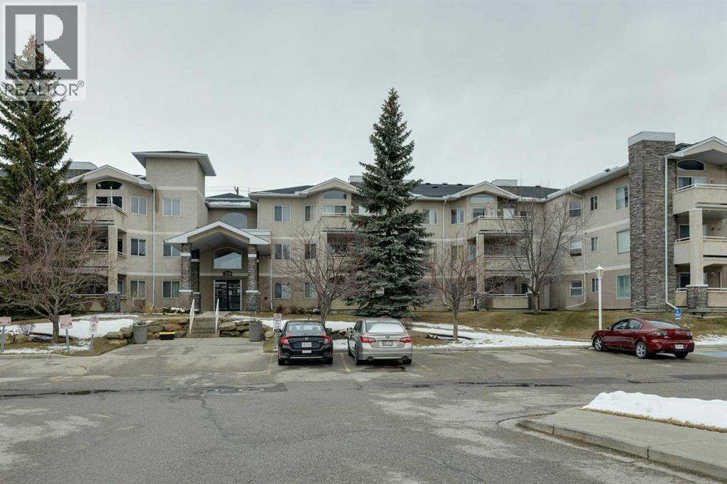 308, 20 Country Hills View NW