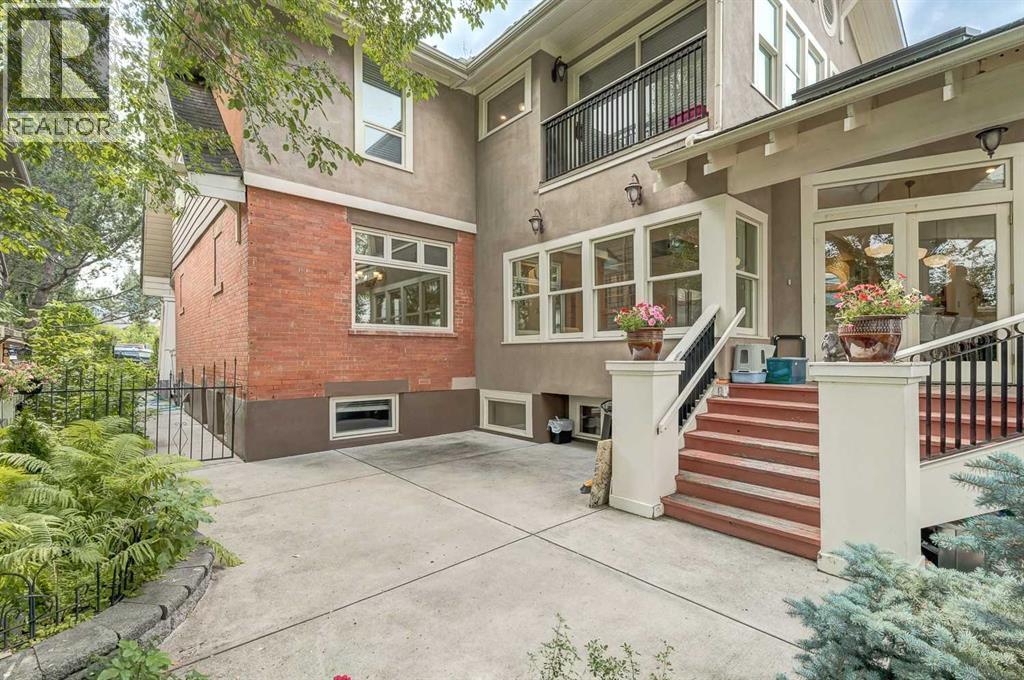 342 Superior Avenue SW