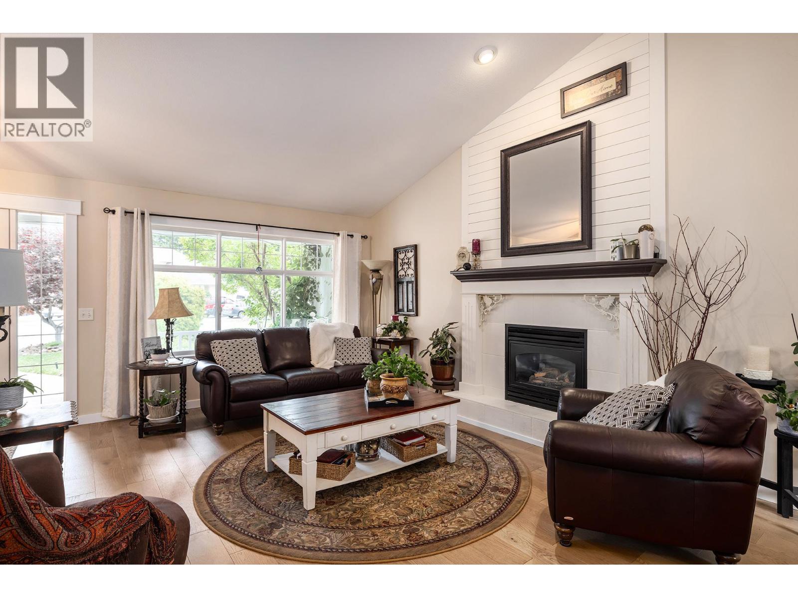 2220 Shannon Ridge Drive Unit# 140