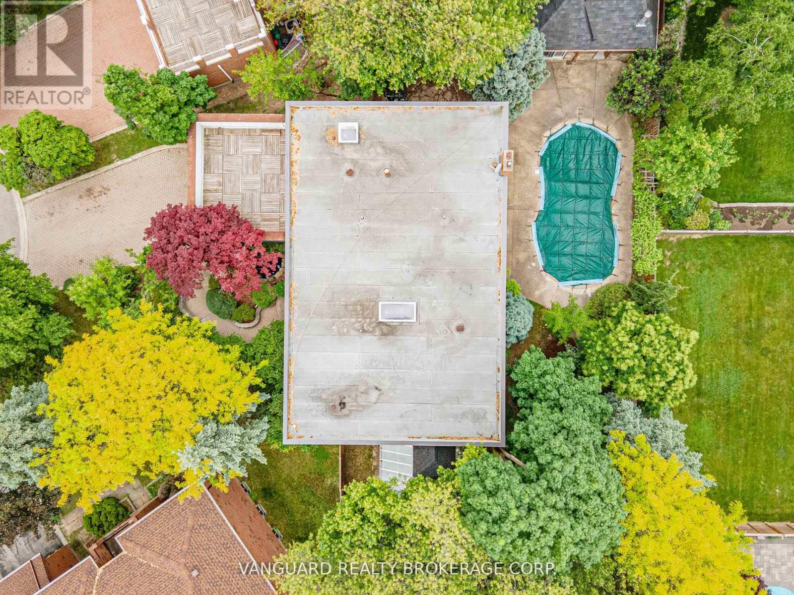 40 COLTON CRESCENT N
