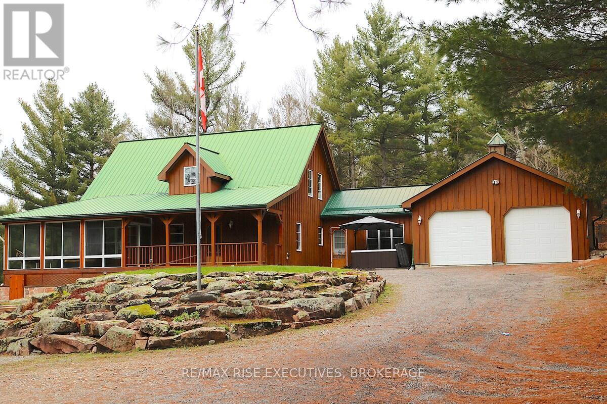 Photo 1 of 33 — 1093B TWO LOON LANE, Frontenac (Frontenac Centre), ON K0H2P0