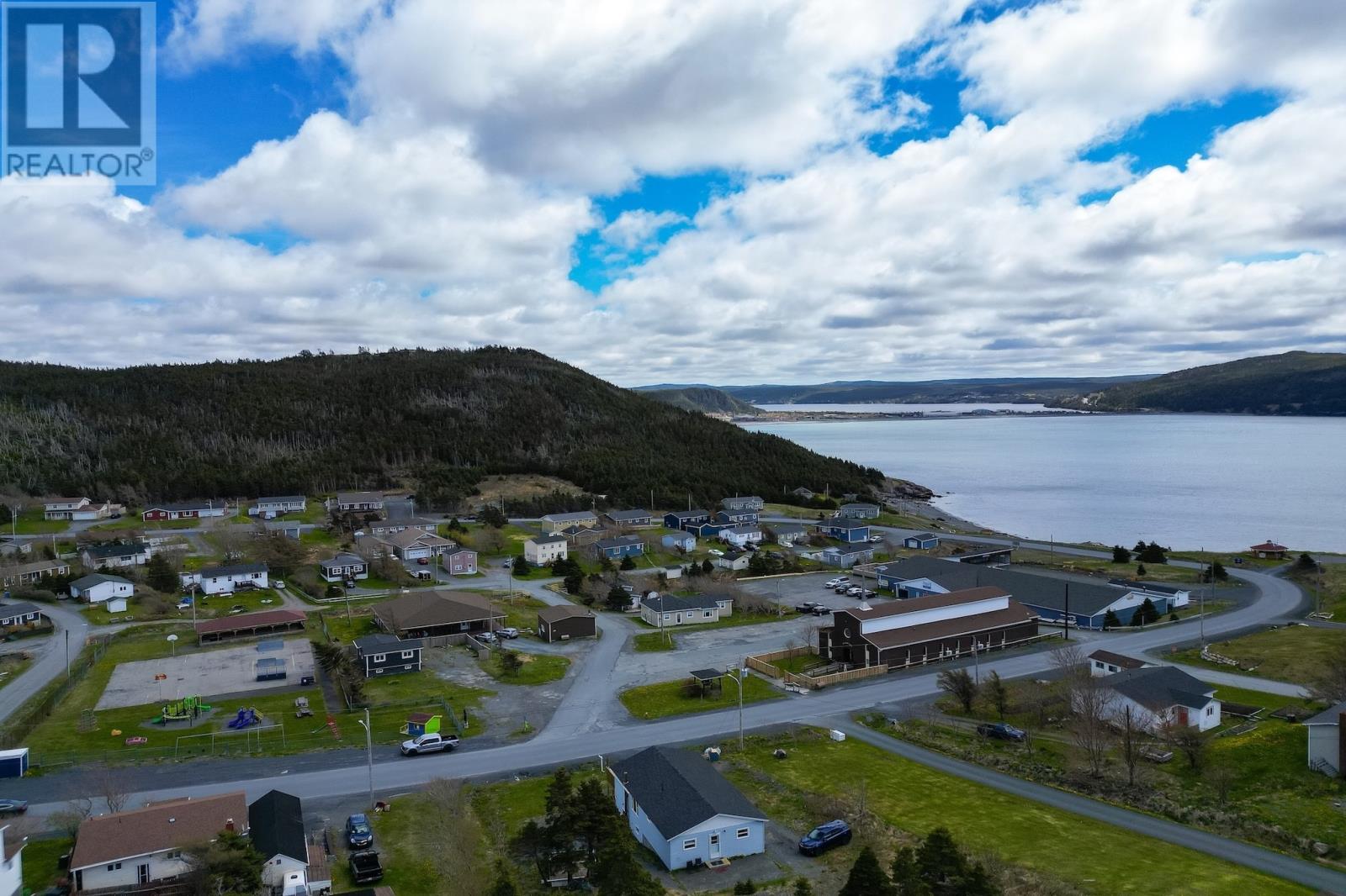 90 Freshwater Crescent