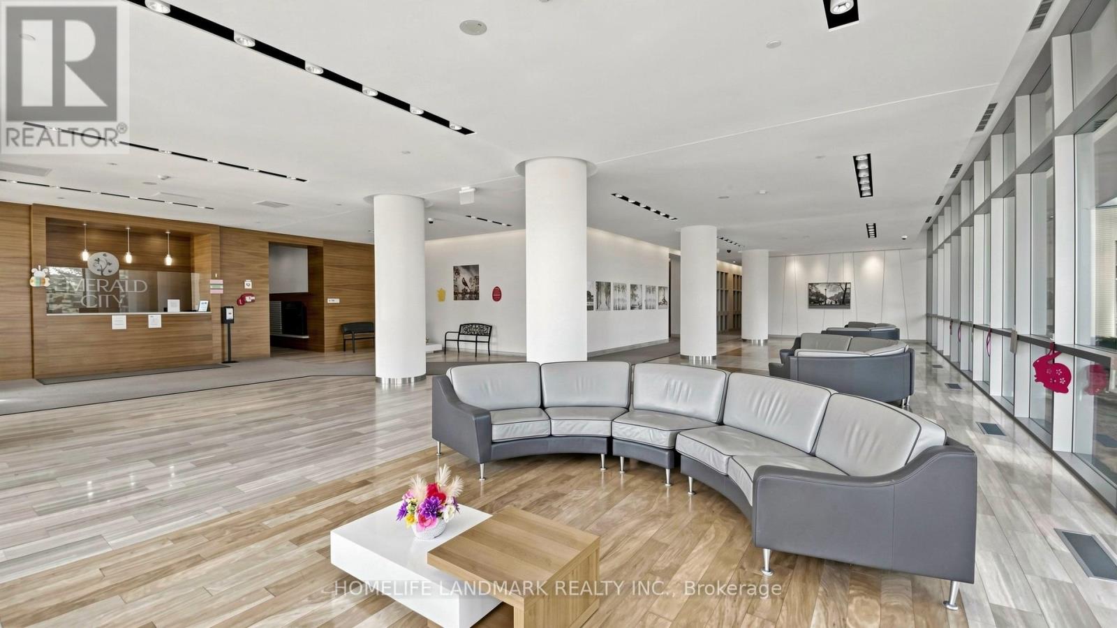 1208 - 66 FOREST MANOR ROAD