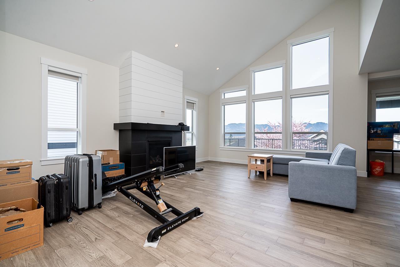 51049 COLERAINE AVENUE|Eastern Hillsides