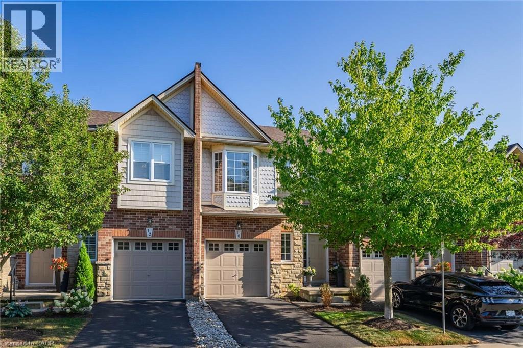 10 LIDDYCOAT Lane Unit# 4