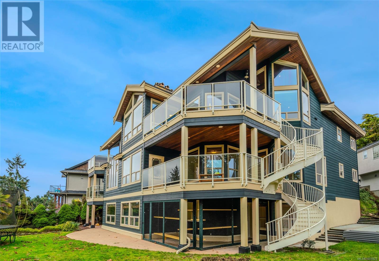 3279 Shearwater Dr