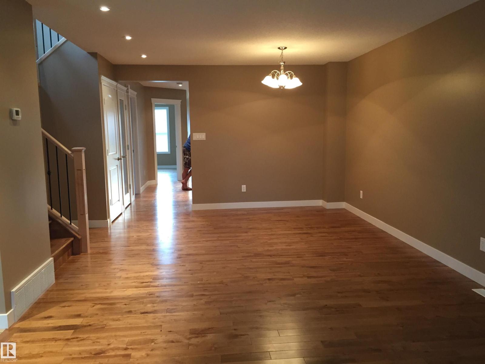 12224 88 ST NW NW