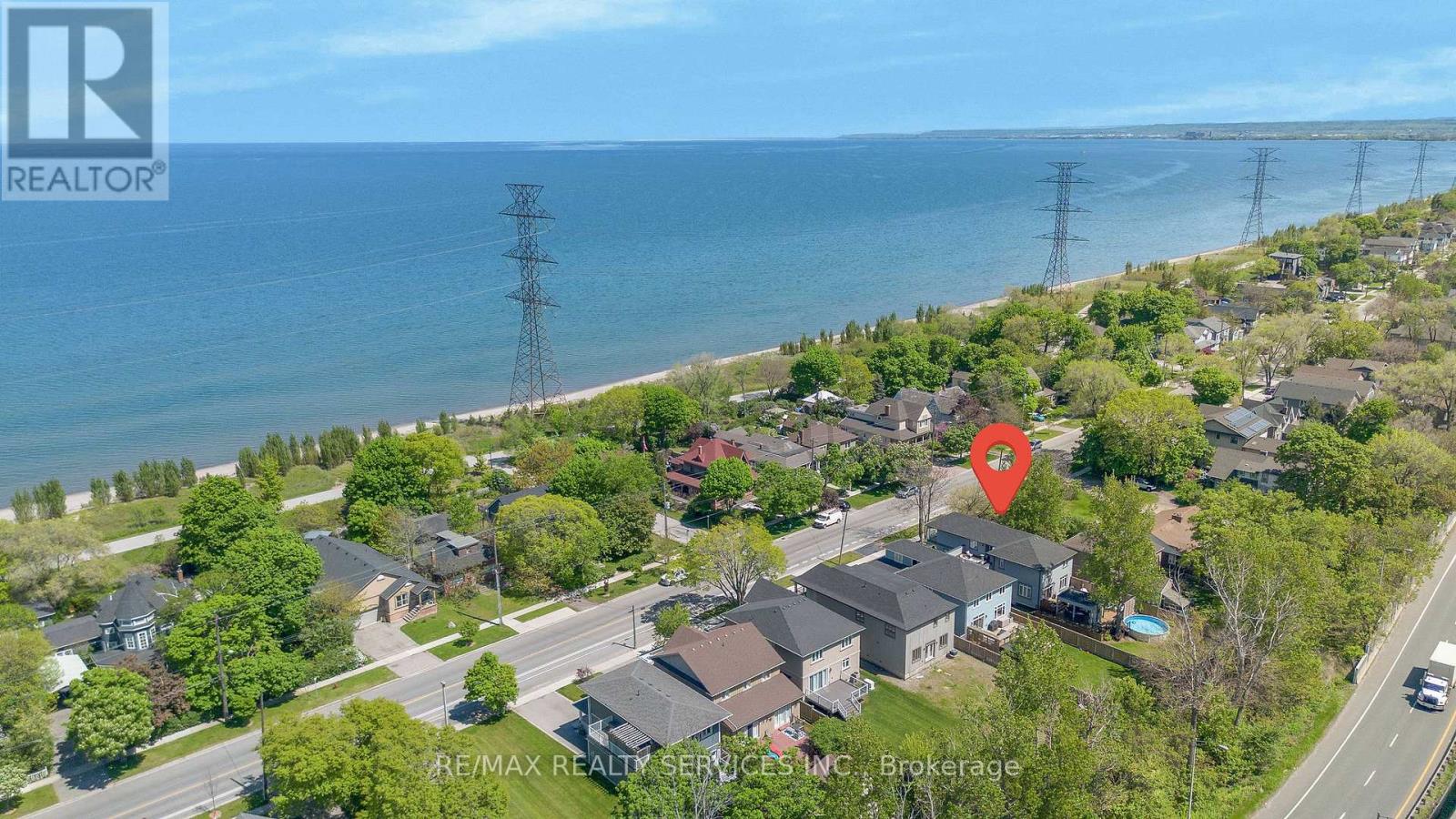 958 BEACH BOULEVARD